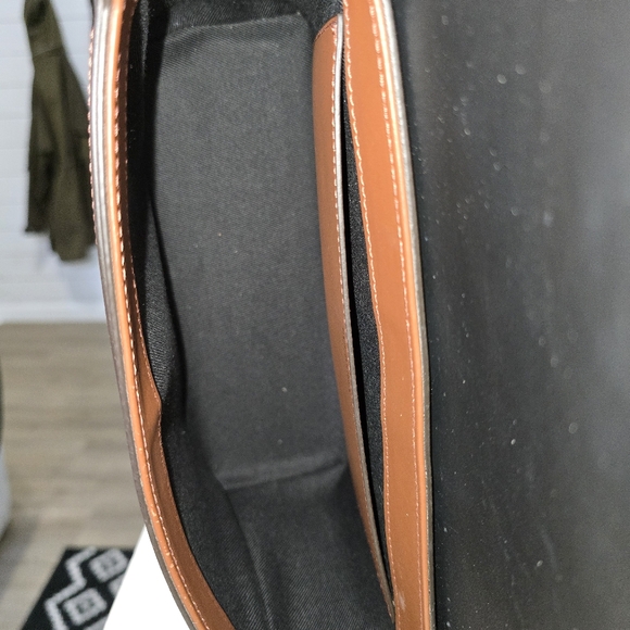 Burberry Giant Check & Leather Note  Crossbody bag Birch Brown with Reciept - Picture 8 of 13